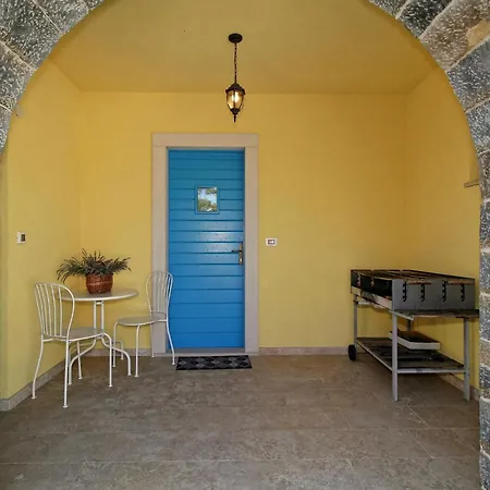 6 Bedroom Cozy In Pazin Pazin