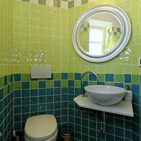 Vakantiehuis 6 Bedroom Cozy In Pazin *