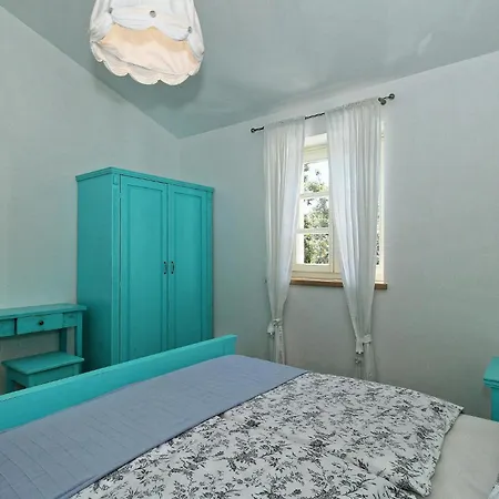 6 Bedroom Cozy In Pazin Pazin